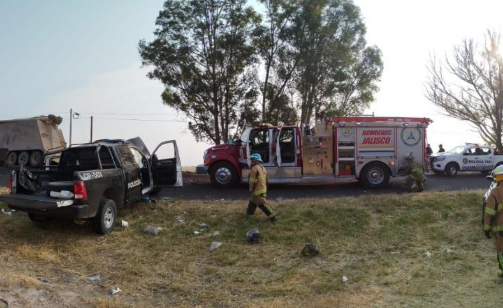 Fallecen dos policías estatales en accidente carretero